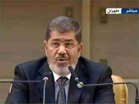 مرسي يفتتح قمة طهران بمهاجمة دمشق