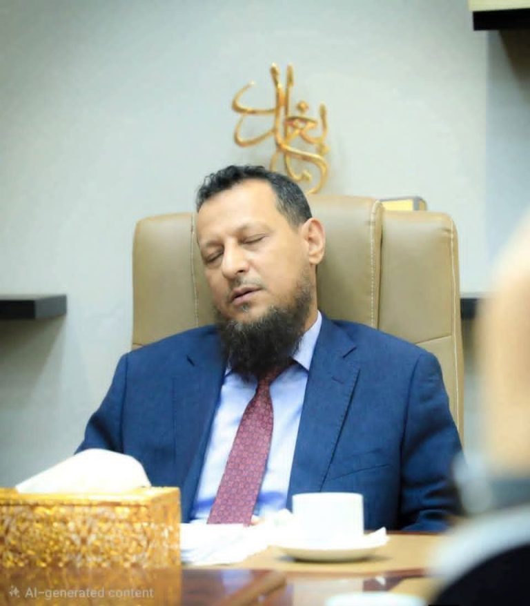 إنجاز جديد لمحافظ عدن شيخ.. إطلاق حساب على “إكس” وسط واقع خدمي يزداد سوءآ (صورة)